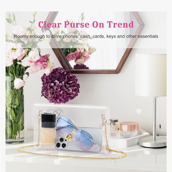 Mossio Clear purse with gold chain straps - Picture 2 of 9